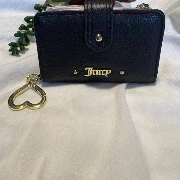 Juicy Couture Black Wallet with Gold Accents - Picture 1 of 5